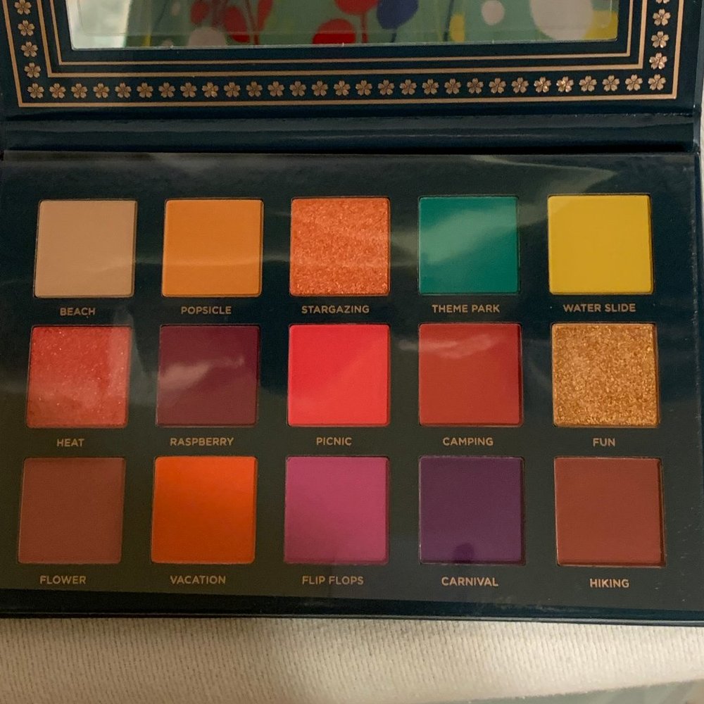 Ace Beaute Nostalgia Collection - Picture 2 of 2